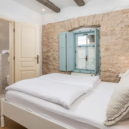 Violeta 4* Tribalj (Primorsko-Goranska)